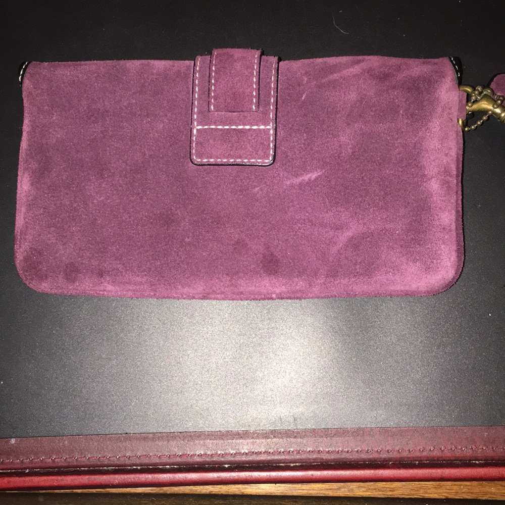 Coach wristlet!❤️ - Picture 3 of 6
